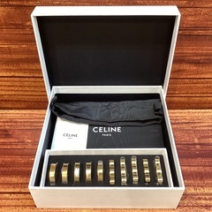 CELINEより【TIC TAC TOE】の画像