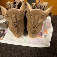 インナーソールスニーカー　　シークレットシューズの画像