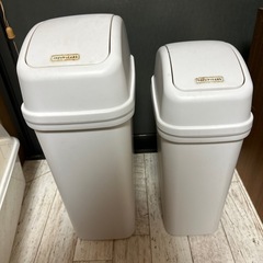 フタがしっかり閉まる スリムゴミ箱（白） 中サイズの画像