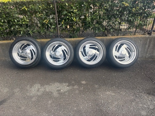 BOYDS 17inch PCD127 アストロ、C1500 サバーバン　アメ車