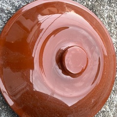 陶器の入れ物　植木鉢の画像