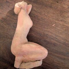 裸体像　粘土焼物　オブジェの画像