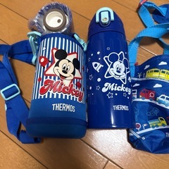 子ども用水筒　サーモス2点とピジョンの画像