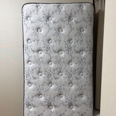 超美品　シモンズ beauty rest golden value シングルサイズの画像