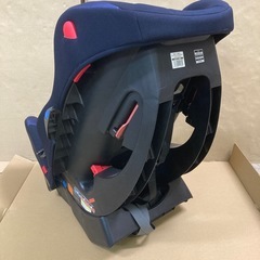 Combi コンビ WEGO LONG ウィゴーロング チャイルドシート CH-ELHの画像