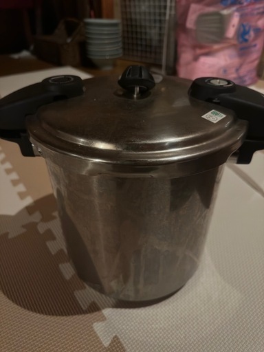 ワンダーシェフ 両手圧力鍋 10L (ここ・プロフ見て＾＾) 友部の