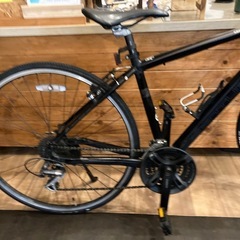 【SALE！防犯登録無料！CENTURIONcross line 30R】前輪タイヤ・前輪チューブ新品！アルミフレーム　3×7速　700×28cクロスバイク　マットブラックの画像