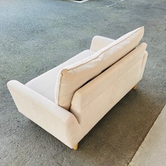 2人掛けソファ　布張り　アイボリー　の画像