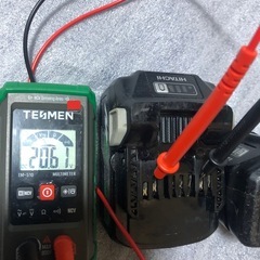 ⑤ハイコーキマルチボルトバッテリーBSL36A18中古品２個の画像