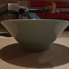 なんかの皿 大きめの画像