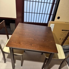 椅子２脚+折り畳み式ダイニングテーブル  の画像