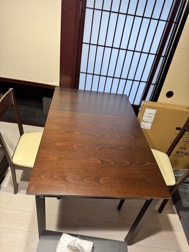 椅子２脚+折り畳み式ダイニングテーブル