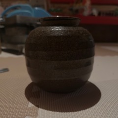 なんかの陶器の画像