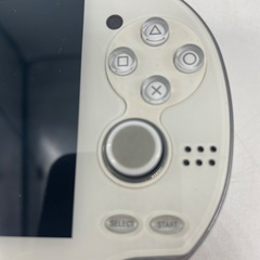 【トレファク足立扇店】PSVITA SONY PCH-1000 付属品完備 箱付の画像