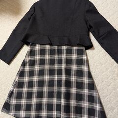 セレモニー用ワンピースセットとシューズの画像