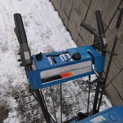 ヤマハ除雪機　YSM-560　小型除雪機です　始動リコイルのみの画像