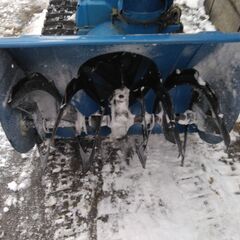 ヤマハ除雪機　YSM-560　小型除雪機です　始動リコイルのみの画像