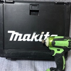 マキタ18vインパクトドライバTD147D中古品の画像