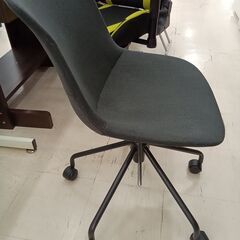 リユースのサカイ栃木店★ジモティ割あり★  椅子 グレー W47×D45×H79 クリーニング済み TC12097の画像