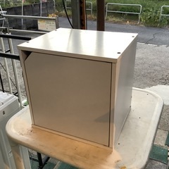 【リサイクルサービス八光】幅35㎝　ホワイト　キューブボックスの画像