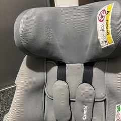 コンビ チャイルドシート 回転式 2021年購入の画像