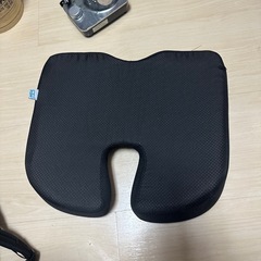 座布団 値段交渉ありの画像