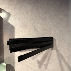 ニトリマグネット式タオルバーホルダーの画像