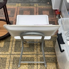 折りたたみイス　ホワイト　ニトリ【E1222IL】の画像