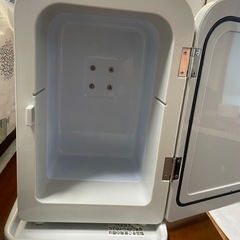 コンパクト保冷保温ボックスの画像