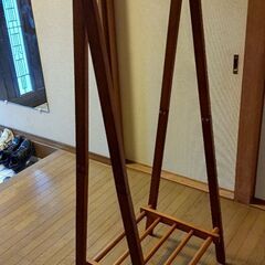 木製 折り畳み式 ハンガーラックの画像