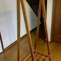 木製 折り畳み式 ハンガーラックの画像