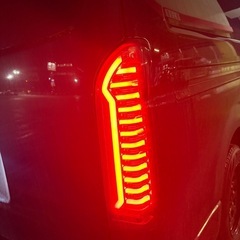 ハイエース テールランプの画像