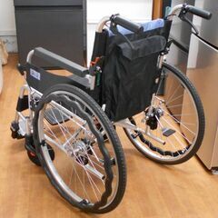 ♪MIKI/ミキ 車椅子 JTN-1B 連動ブレーキ 自走式♪の画像