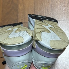 NikeAirMaxスニーカー ナイキエアマックスエクシー24.5【破れあり】の画像