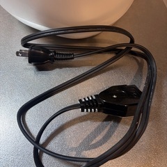 SHARP 炊飯器 ホワイト 内側使用感ありの画像