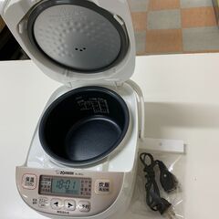 ＼家具＊家電のお店／【ｼﾞｬﾝｸﾞﾙｼﾞｬﾝｸﾞﾙ石川金沢店】 炊飯ジャー 象印 NL-B05J 2021年製 の画像