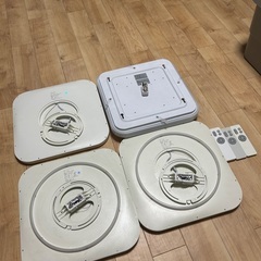 天井照明4点/四角の画像