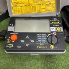 共立電気計器 KEW3022 絶縁抵抗計【野田愛宕店】【店頭取引限定】【中古】管理番号：ITEVKL2ZWD1Oの画像