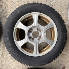 15インチホイールタイヤセットの画像