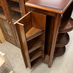 12/25まで店頭商品一部を除き半額クリスマスSALE!!開催中※こちらの商品は表示価格の30%offになります。　サ2512-242 ヴィンテージ アンティーク ワインセラー 購入価格¥500000超 キズ汚れ有りの画像