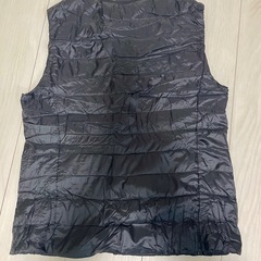 ダウンベストの画像