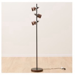 ニトリ　フロアランプの画像