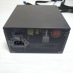 玄人志向 1000W ATX電源 GOLD認証 KRPW-GR1000W/90＋の画像