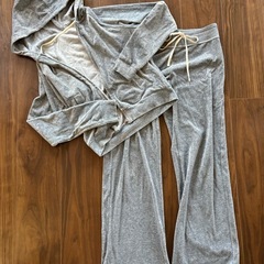 ベロア　セットの画像