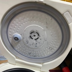 炊飯器の画像
