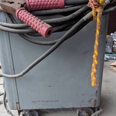 日立製作所　小型交流アーク溶接機　２００Vの画像