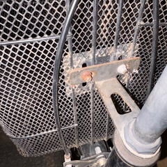 黒色の自転車の画像