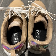 21.0cm スニーカーの画像