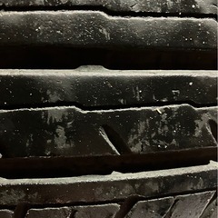 ニッサン　　夏用タイヤの画像