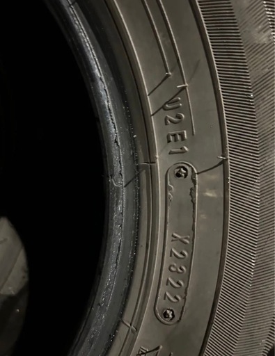 【バリ溝！】145/80R13 22年製　ダンロップ　WM02 DUNLOPウィンターマックス 冬タイヤ 8-9分山